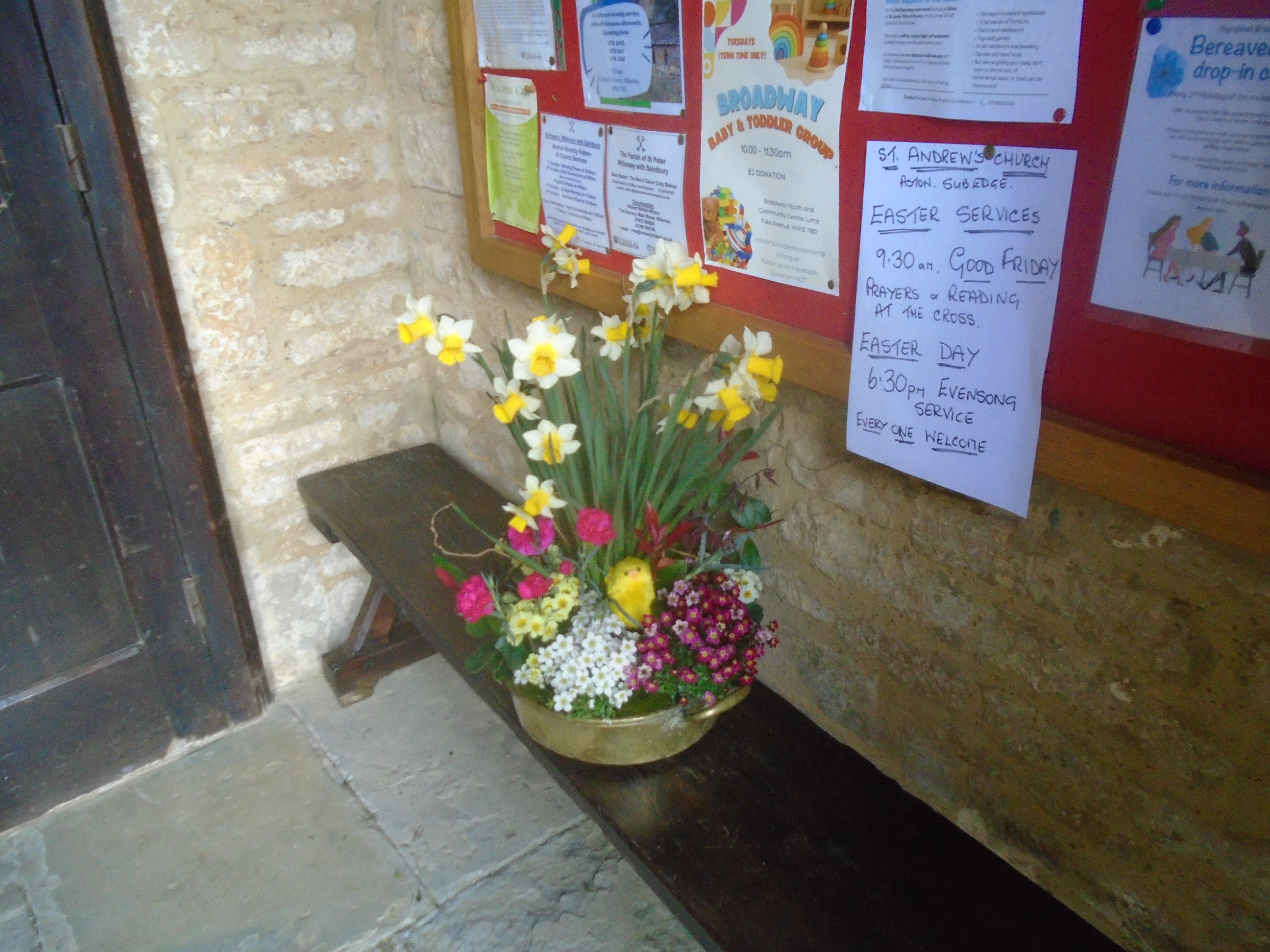 Easter Flowers Willersey 2026 01